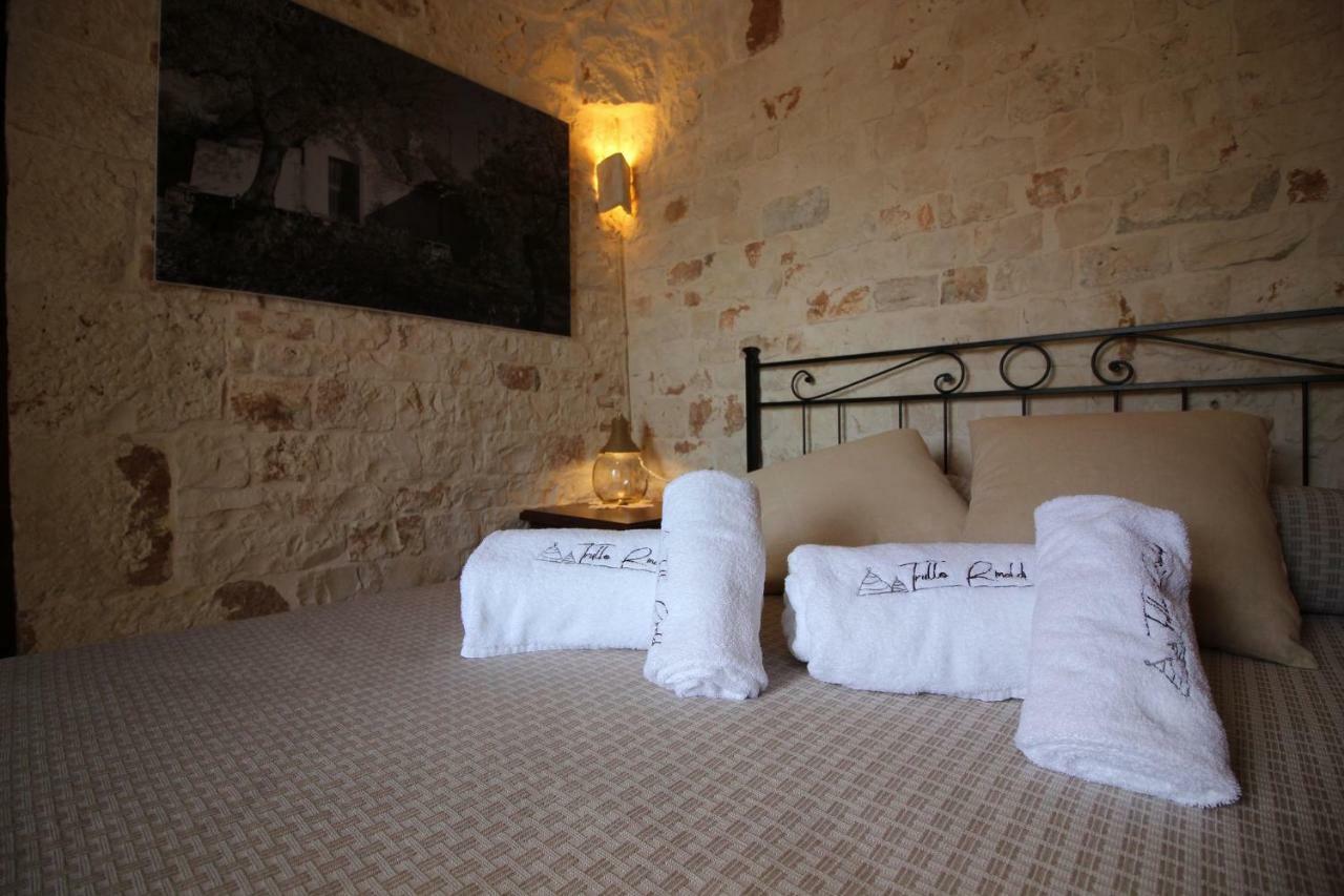 Trullo Rinaldi - Private Pool And Sauna Castellana Grotte Exterior photo